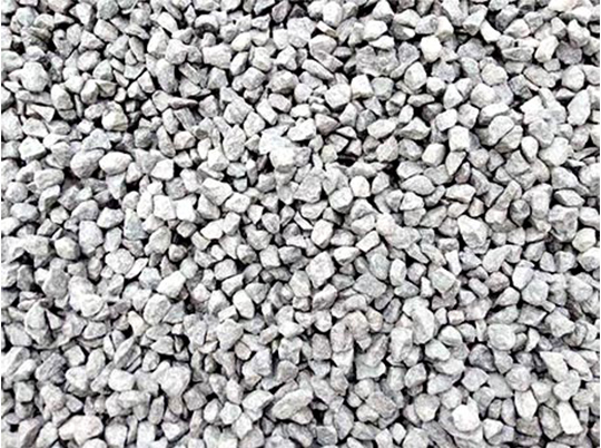 物料硬度高、粒度不均勻？紅星對(duì)輥式破碎機(jī)輕松破解砂石骨料難題！