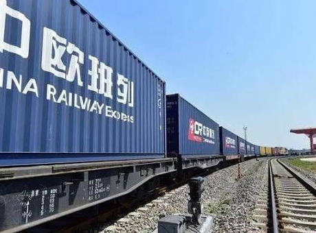 “空鐵陸?！倍嗍铰?lián)運，河南正走在開放的前沿