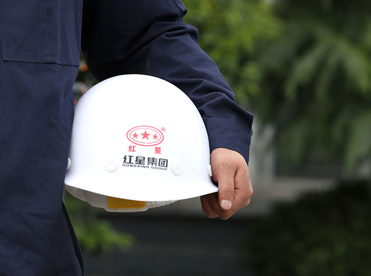 紅星機(jī)器開工忙，我們都是追夢人！