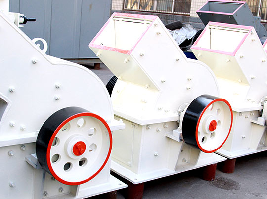 改進(jìn)錘式破碎機(jī)錘頭結(jié)構(gòu)，為客戶量身設(shè)計(jì)高產(chǎn)低耗設(shè)備（下）