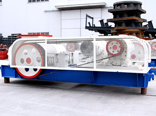 如何選擇對輥式破碎機軸承？